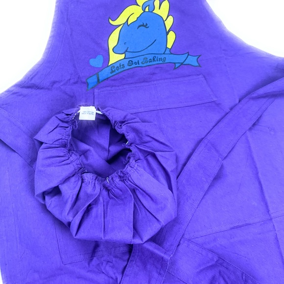 Purple bib apron and chef cap - Picture 5 of 7